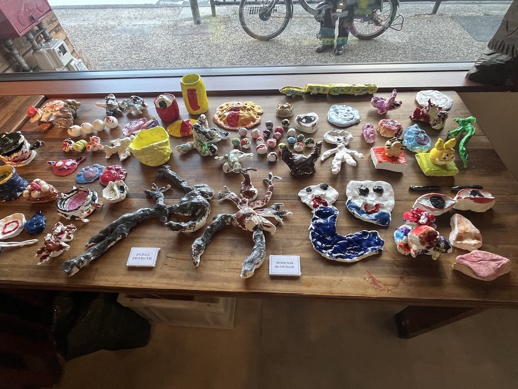 アトリエスタジオヒュッゲ こどもねんどてん 作品