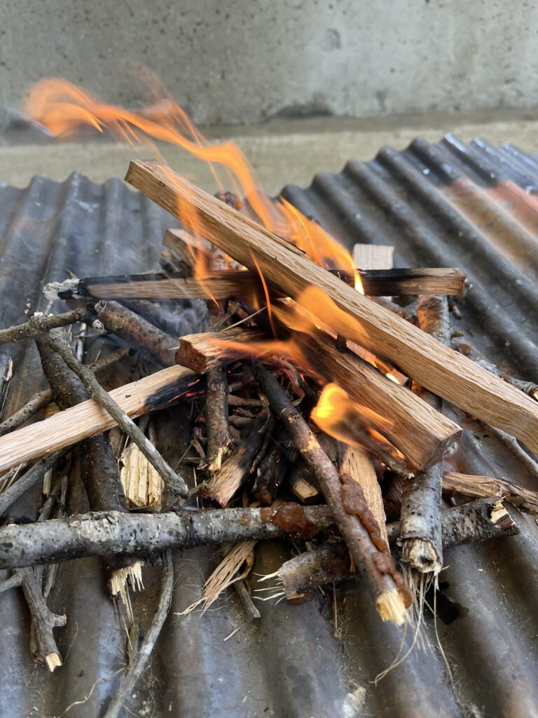 焚き火
黒髪山キャンプフィールド