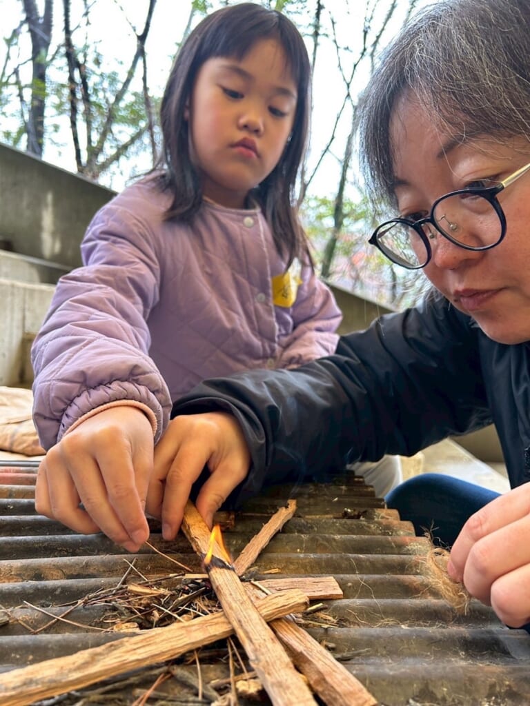 黒髪山キャンプフィールド 焚き火作り