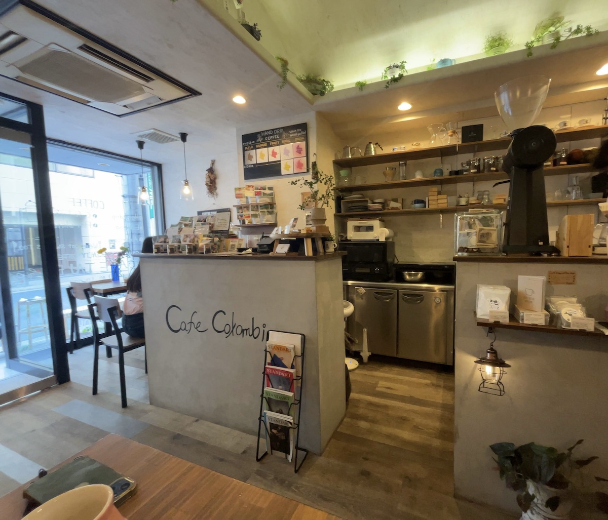 大阪 カフェタレス