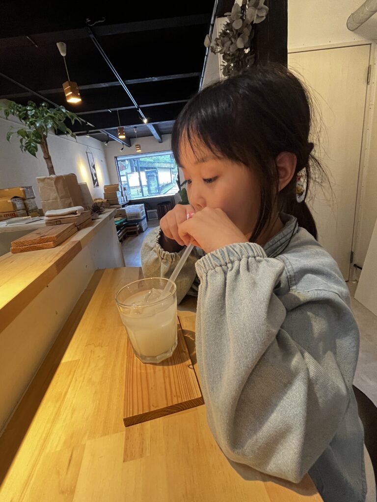 ヨシダ珈琲豆店 店内 カルピス