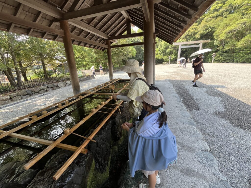 伊勢神宮外宮 手水舎