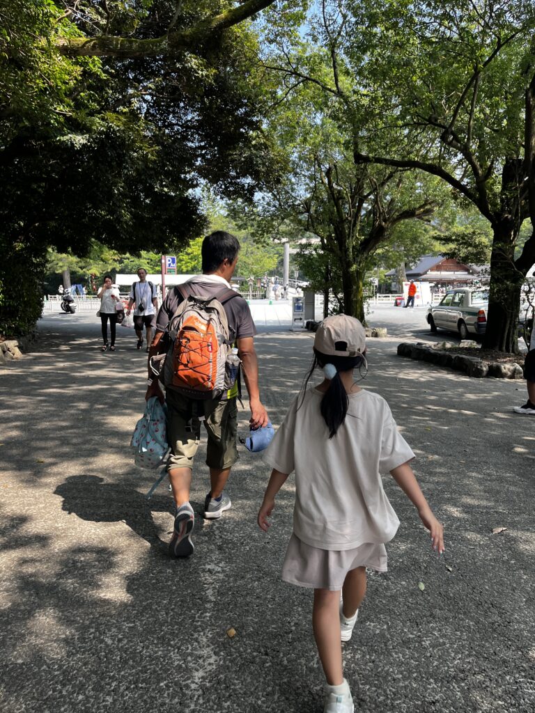 伊勢市 伊勢神宮からバス停へ