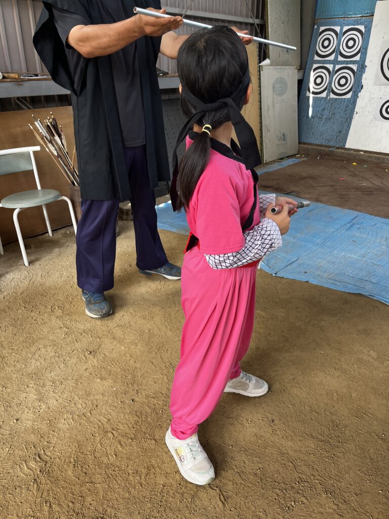 奈良 忍術学院 吹き矢体験
