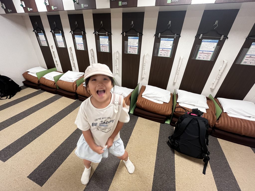 宮崎カーフェリー ツーリスト部屋の中